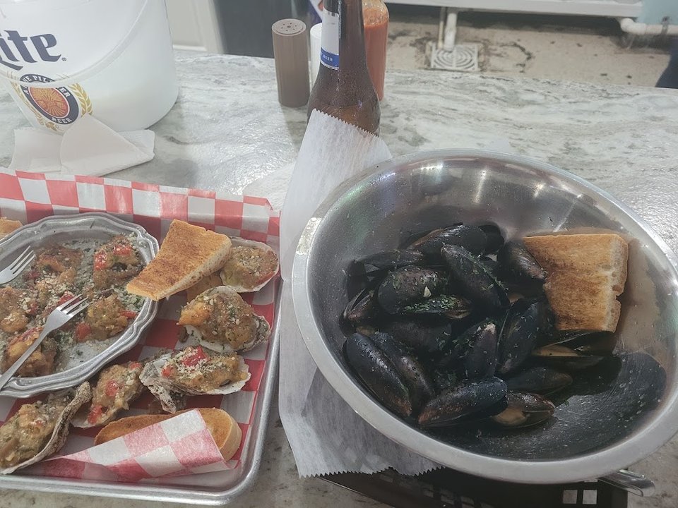 Nauti Oysters
